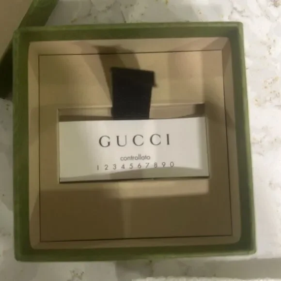 Gucci GG Logo Silver Earrings